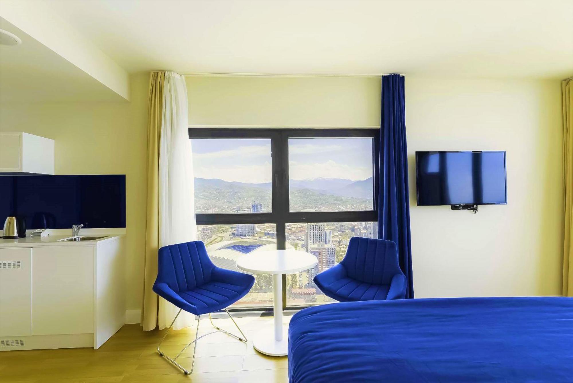 Luxury Beach Front Hotel Batumi Exterior photo